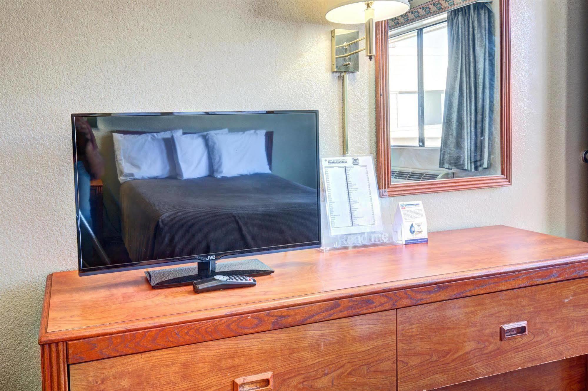 Good Nite Inn Redlands Ngoại thất bức ảnh