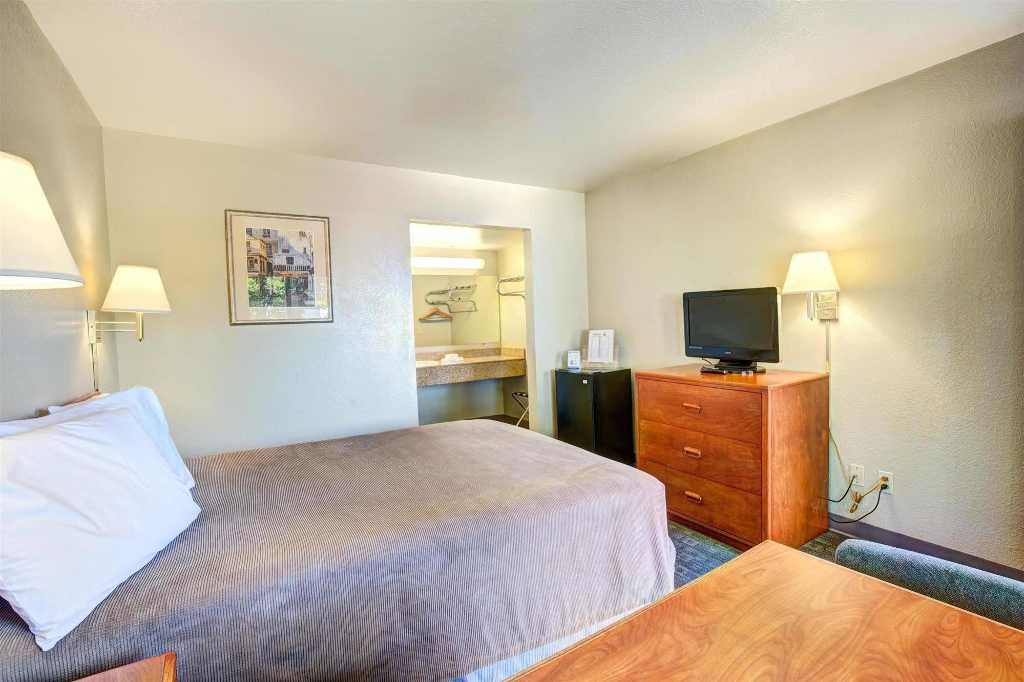Good Nite Inn Redlands Ngoại thất bức ảnh